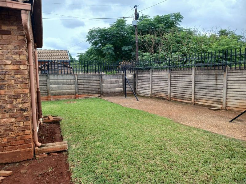House For Sale in The Orchards - Photo 10
