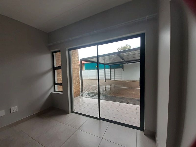 Apartment For Sale in Lyttelton Manor - Photo 8