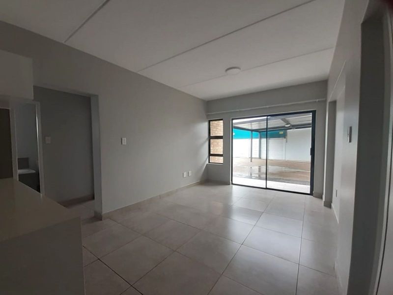 Apartment For Sale in Lyttelton Manor - Photo 6