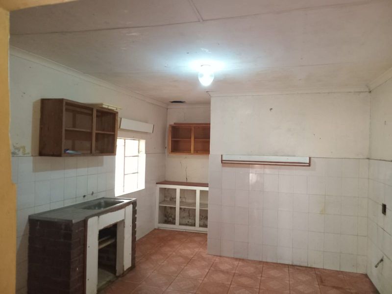 House For Sale in Vredefort Central - Photo 10