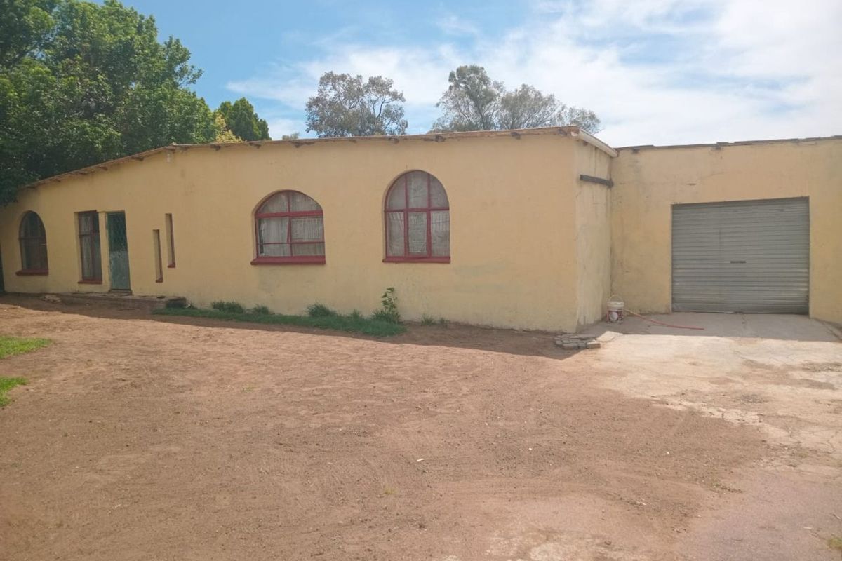 House For Sale in Vredefort Central - Photo 4