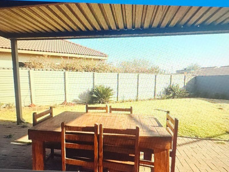 House For Sale in Ben Fleur - Photo 2