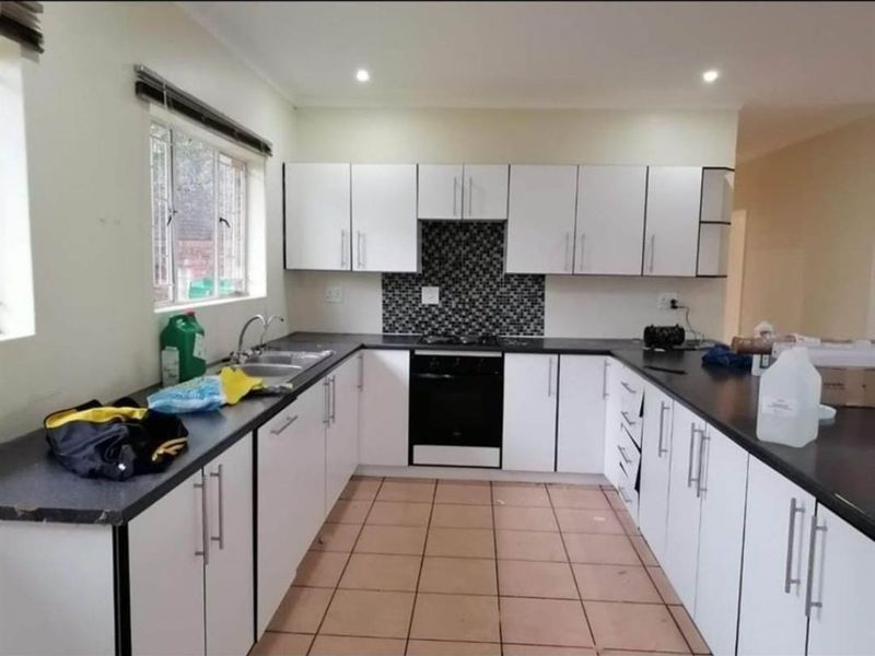 House For Sale in Ben Fleur - Photo 3