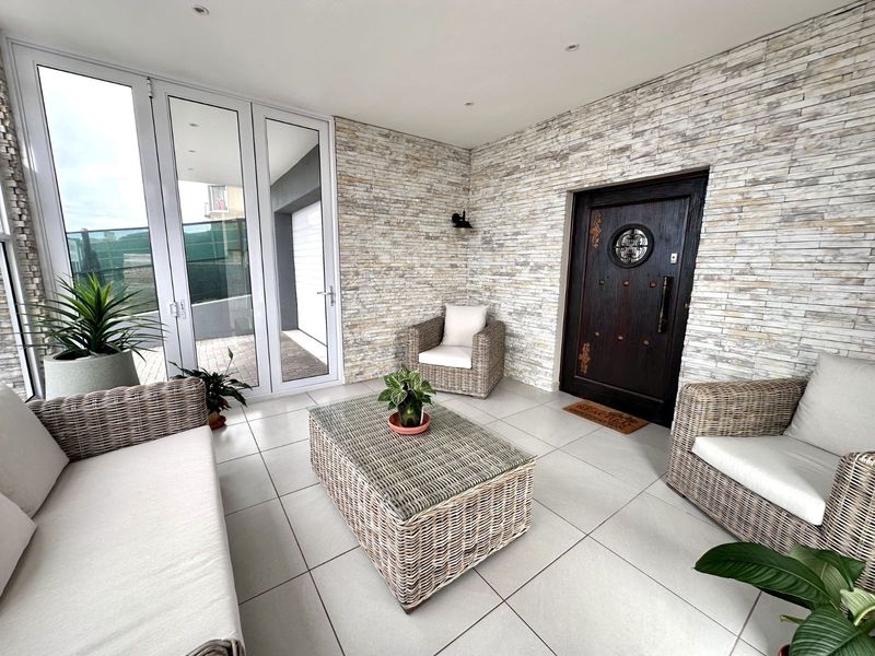 House For Sale in Pinnacle Point Golf Estate - Photo 3