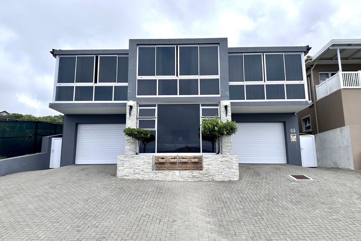 House For Sale in Pinnacle Point Golf Estate - Photo 2