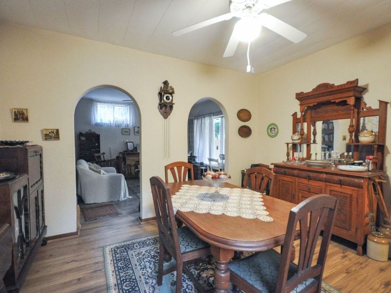 Townhouse For Sale in Faerie Glen - Photo 5