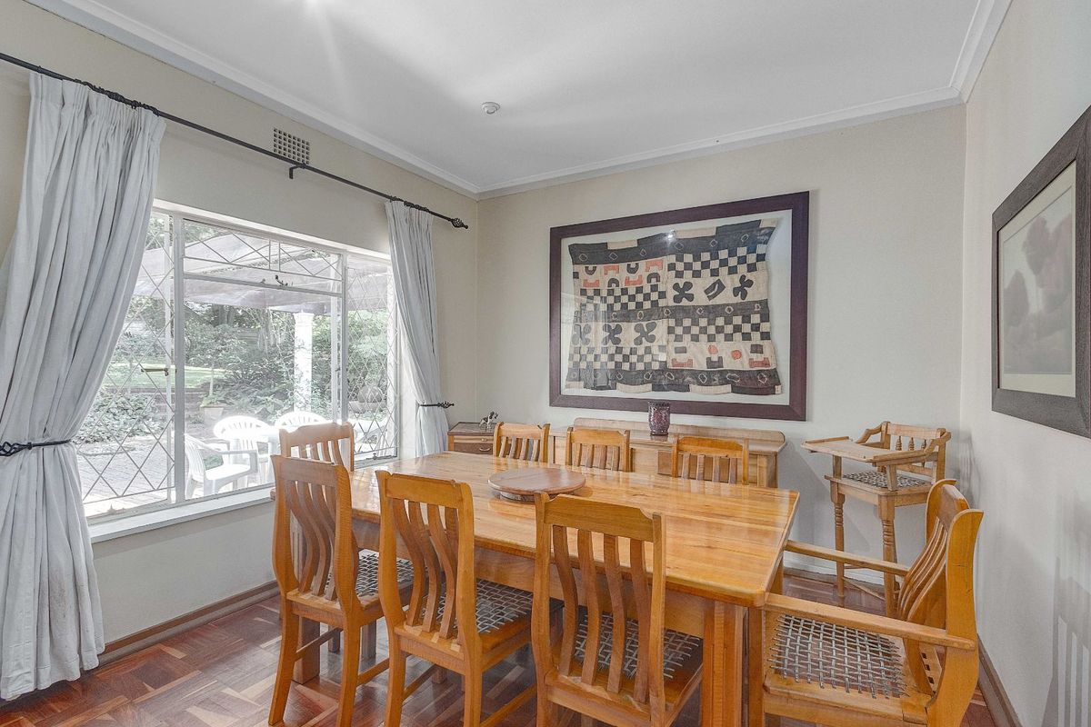 House For Sale in Bryanston - Photo 5