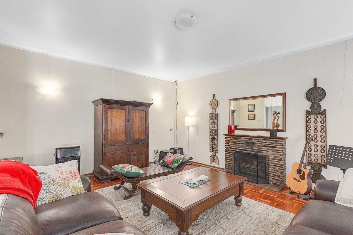 House For Sale in Bryanston - Photo 4