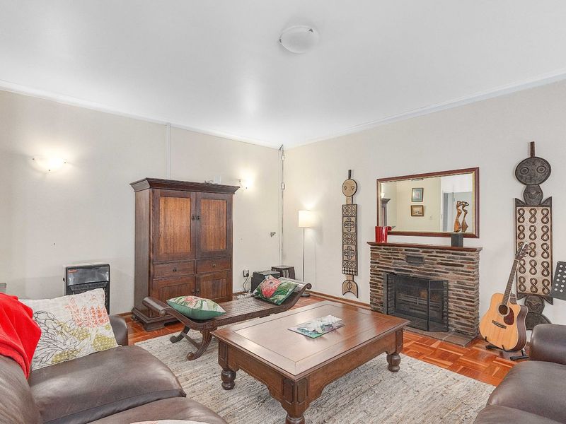 House For Sale in Bryanston - Photo 4