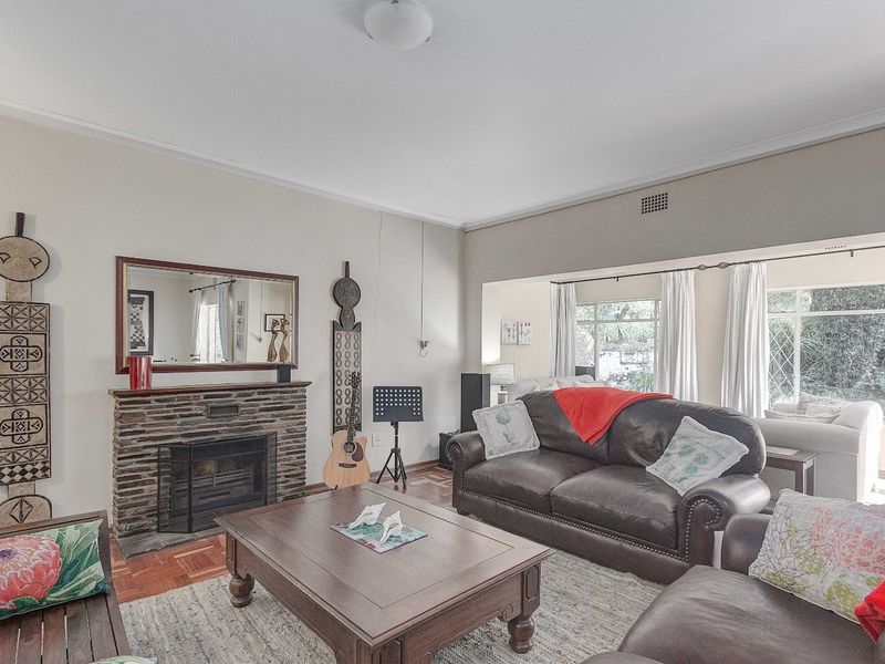 House For Sale in Bryanston - Photo 3