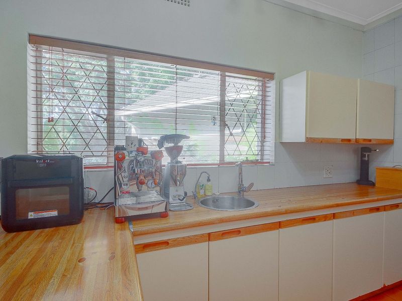 House For Sale in Bryanston - Photo 7