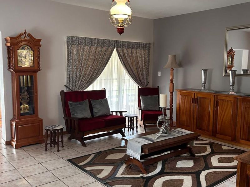 House For Sale in Bendor - Photo 7