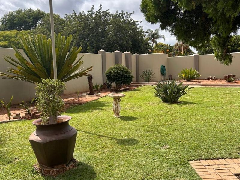 House For Sale in Bendor - Photo 4