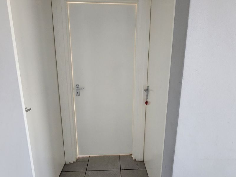 Apartment For Sale in Riverside View - Photo 7