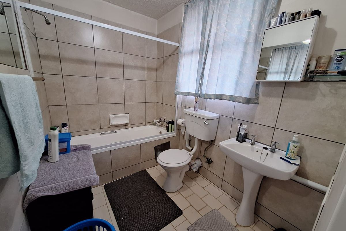 Apartment For Sale in Wonderboom South - Photo 5