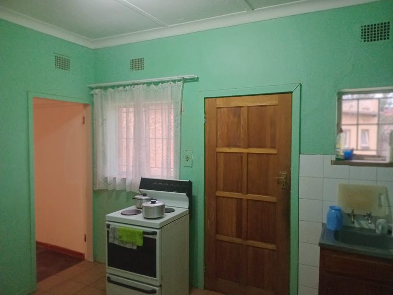 House For Sale in Stilfontein Ext 3 - Photo 8