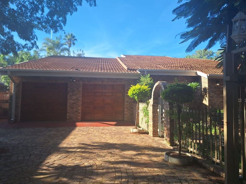 House For Sale in Bela-Bela Ext 5 - Photo 3