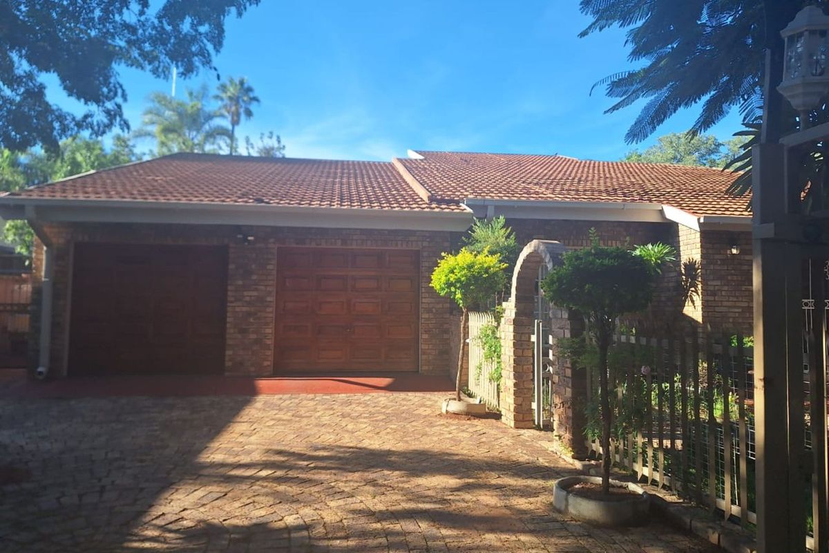 House For Sale in Bela-Bela Ext 5 - Photo 3