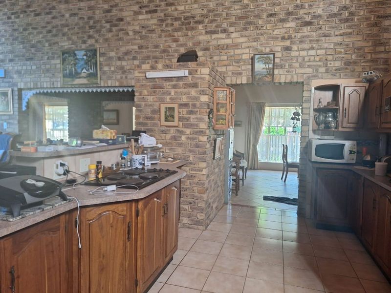 House For Sale in Bela-Bela Ext 5 - Photo 8