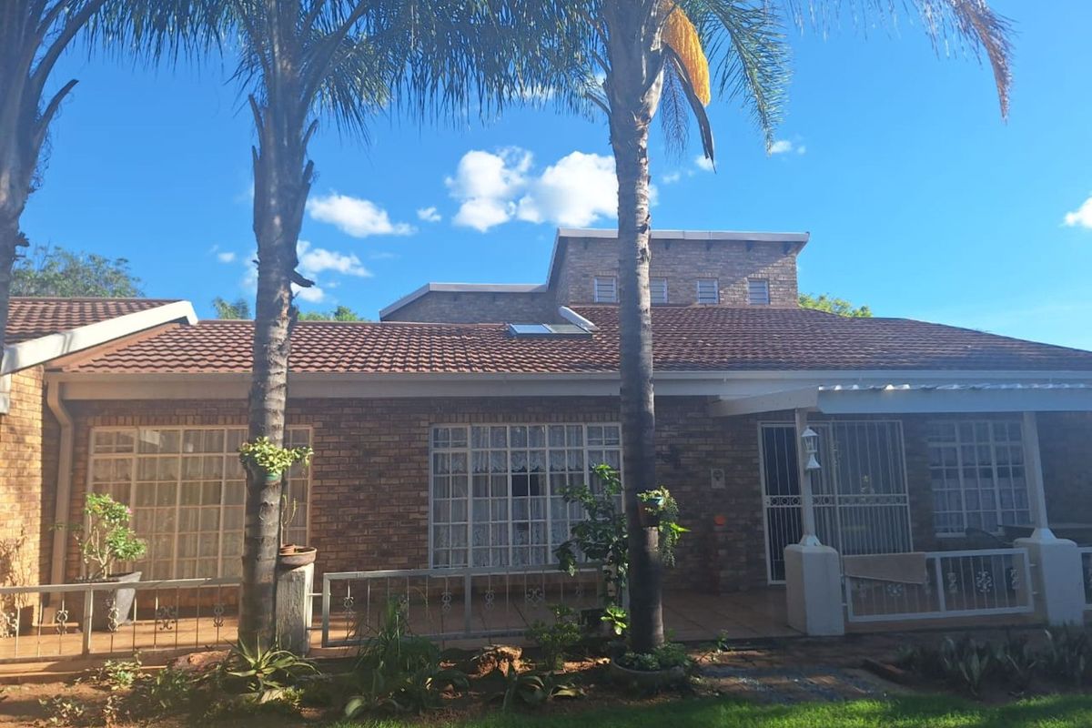 House For Sale in Bela-Bela Ext 5 - Photo 2