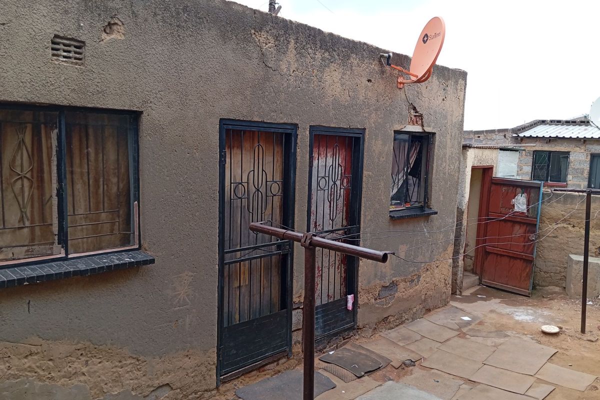 House For Sale in Rabie Ridge - Photo 3