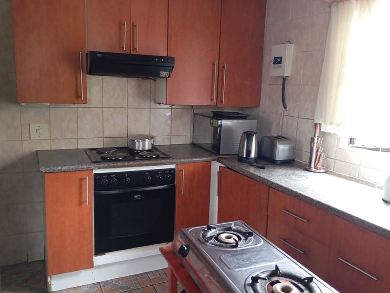 House For Sale in Rabie Ridge - Photo 10