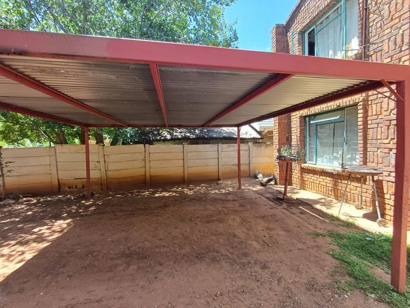 House For Sale in Wolmaransstad Central - Photo 3