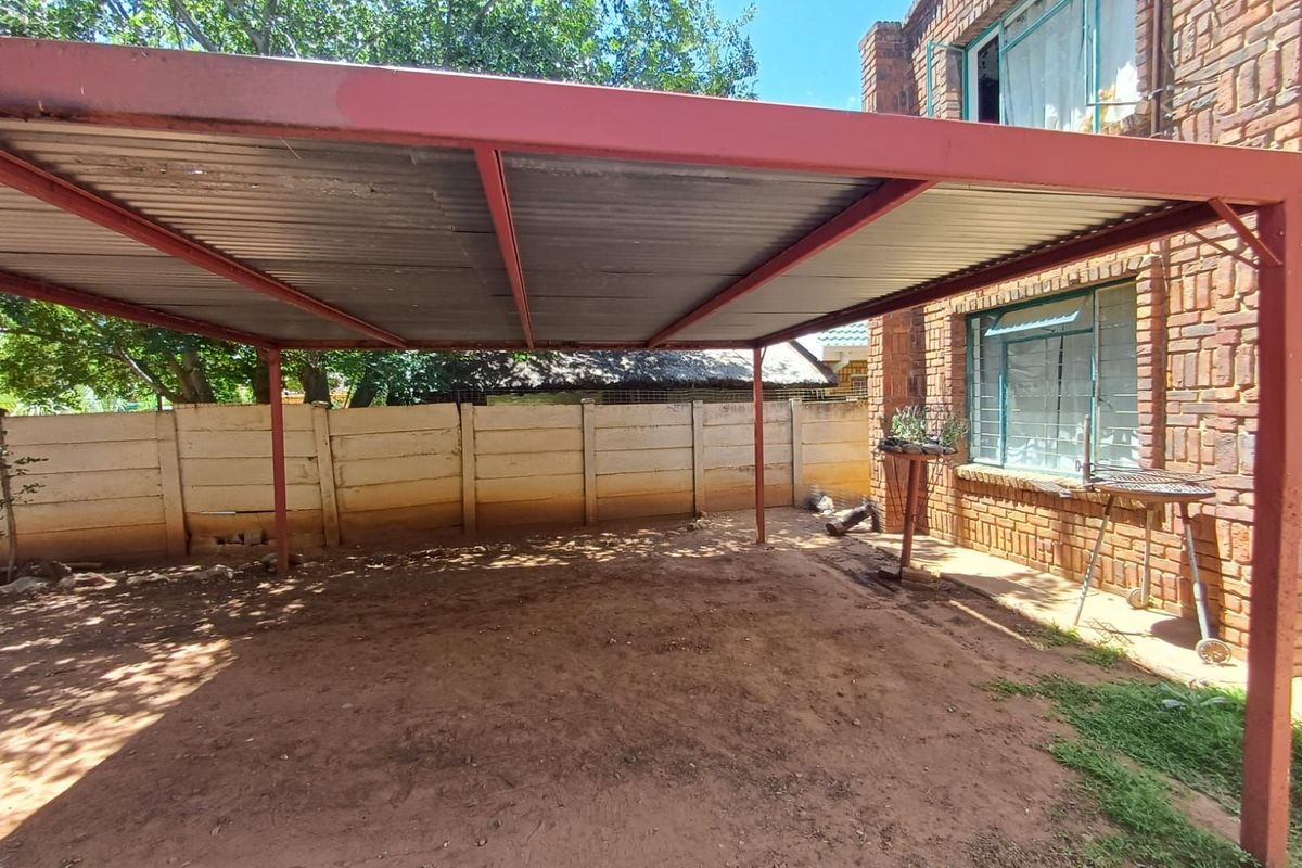 House For Sale in Wolmaransstad Central - Photo 3