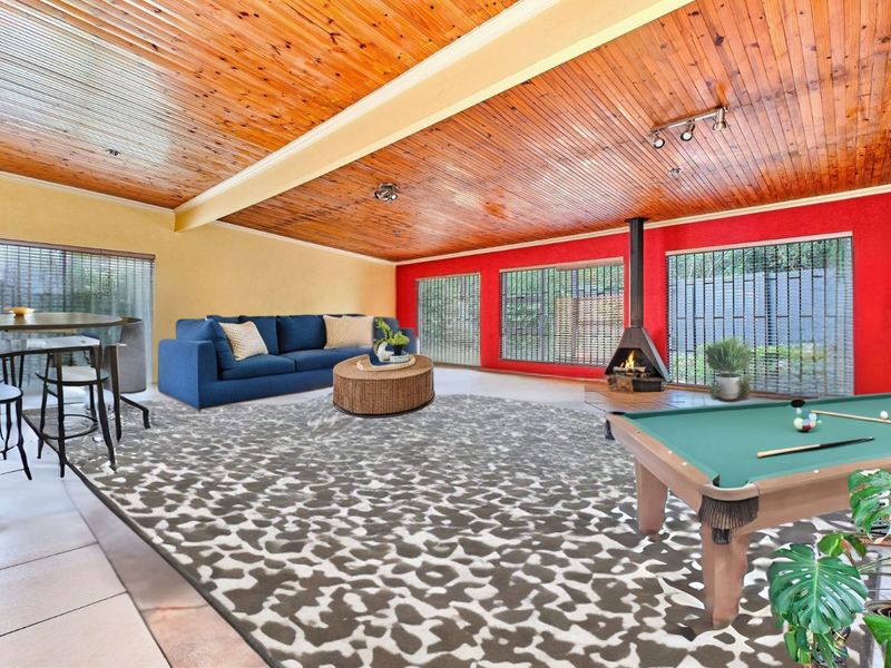 House For Sale in Oakdene - Photo 10