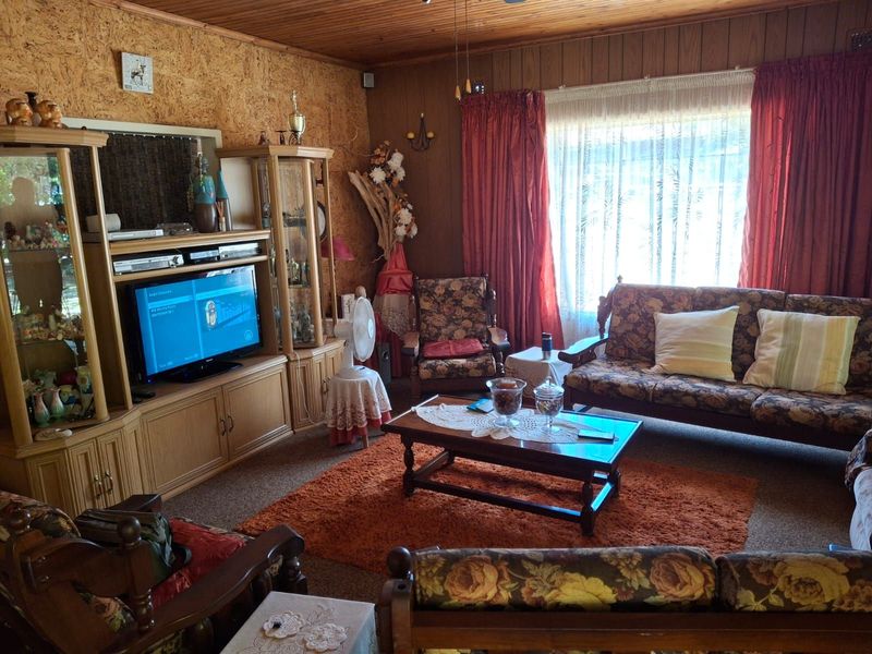 House For Sale in Pretoria North - Photo 3