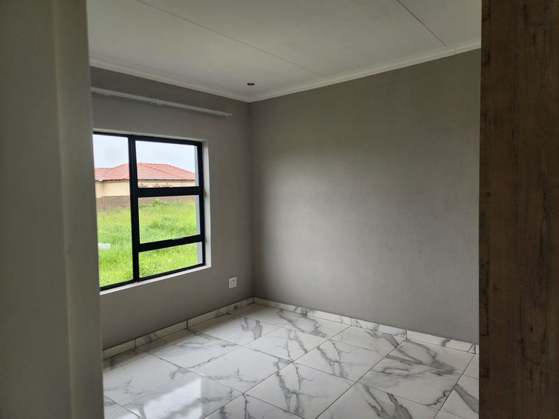 House For Sale in Bendor - Photo 9