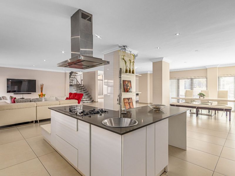 House For Sale in Blue Valley Golf Estate - Photo 5