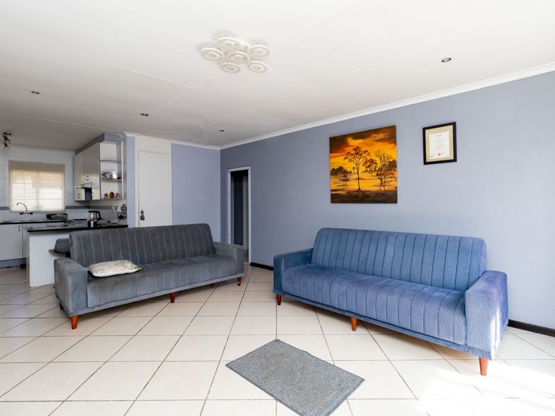 Townhouse For Sale in Honeydew Ridge - Photo 5