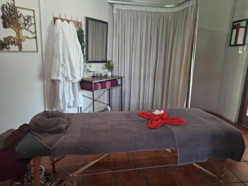 Office For Sale in Koro Creek Golf Estate - Photo 10