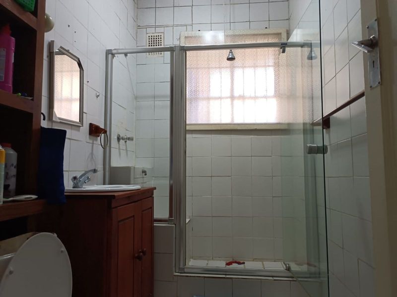 Apartment For Sale in Parktown - Photo 7