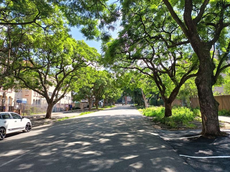 Apartment For Sale in Parktown - Photo 8