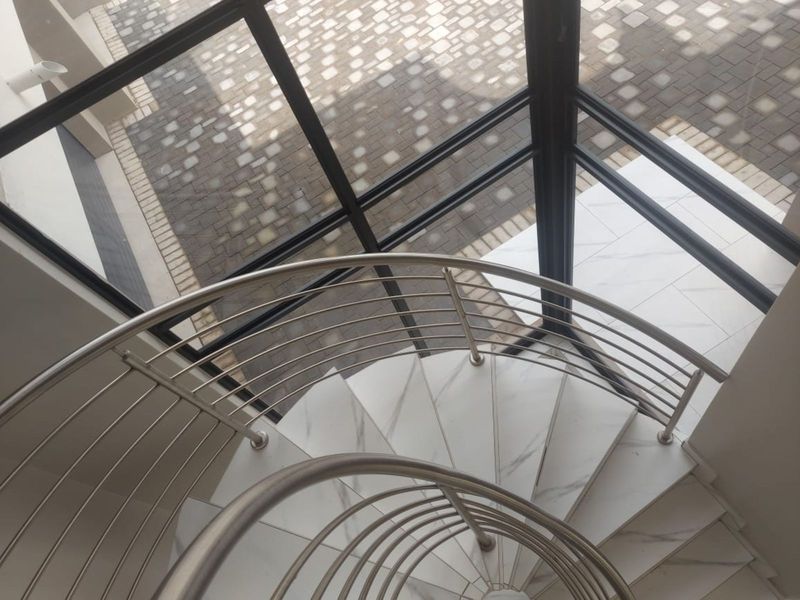 House For Sale in Savannah Country Estate - Photo 6