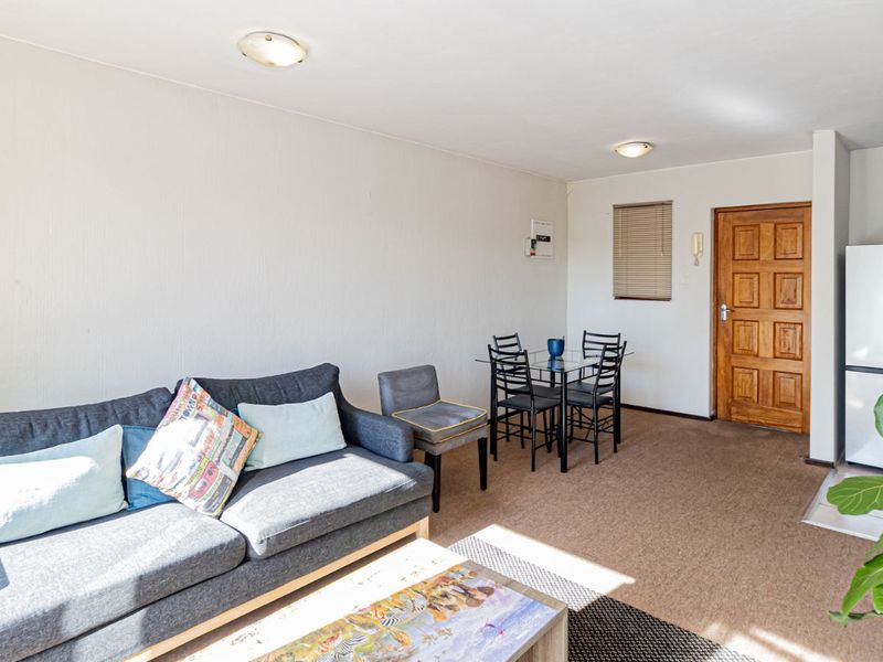 Apartment For Sale in Paulshof - Photo 5