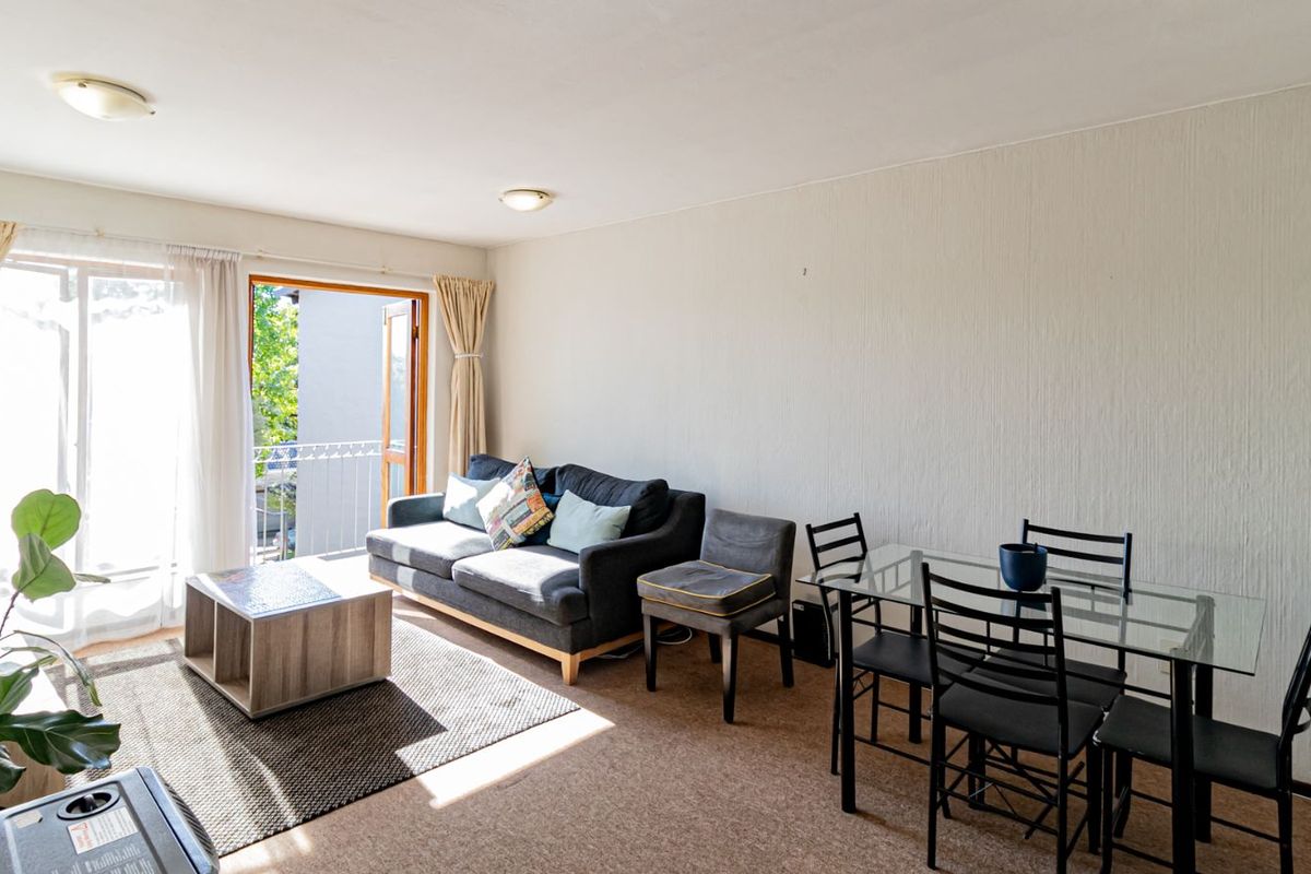 Apartment For Sale in Paulshof - Photo 4