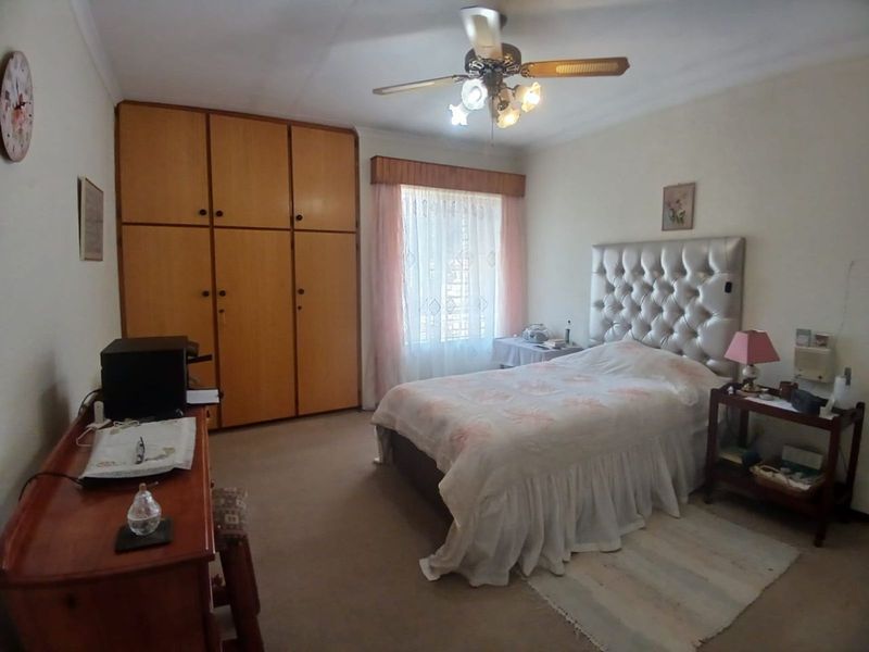 Apartment For Sale in Oudorp - Photo 8