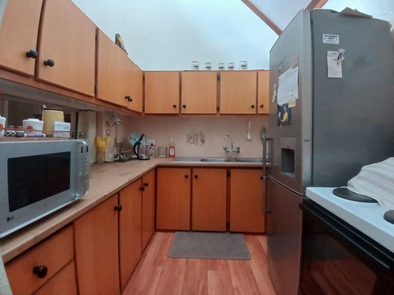 Apartment For Sale in Oudorp - Photo 6