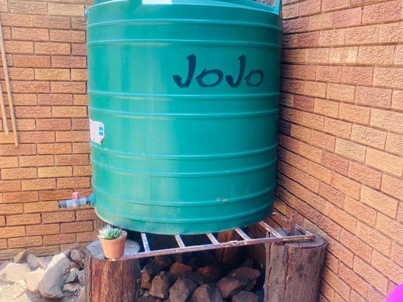 House For Sale in Reyno Ridge - Photo 6