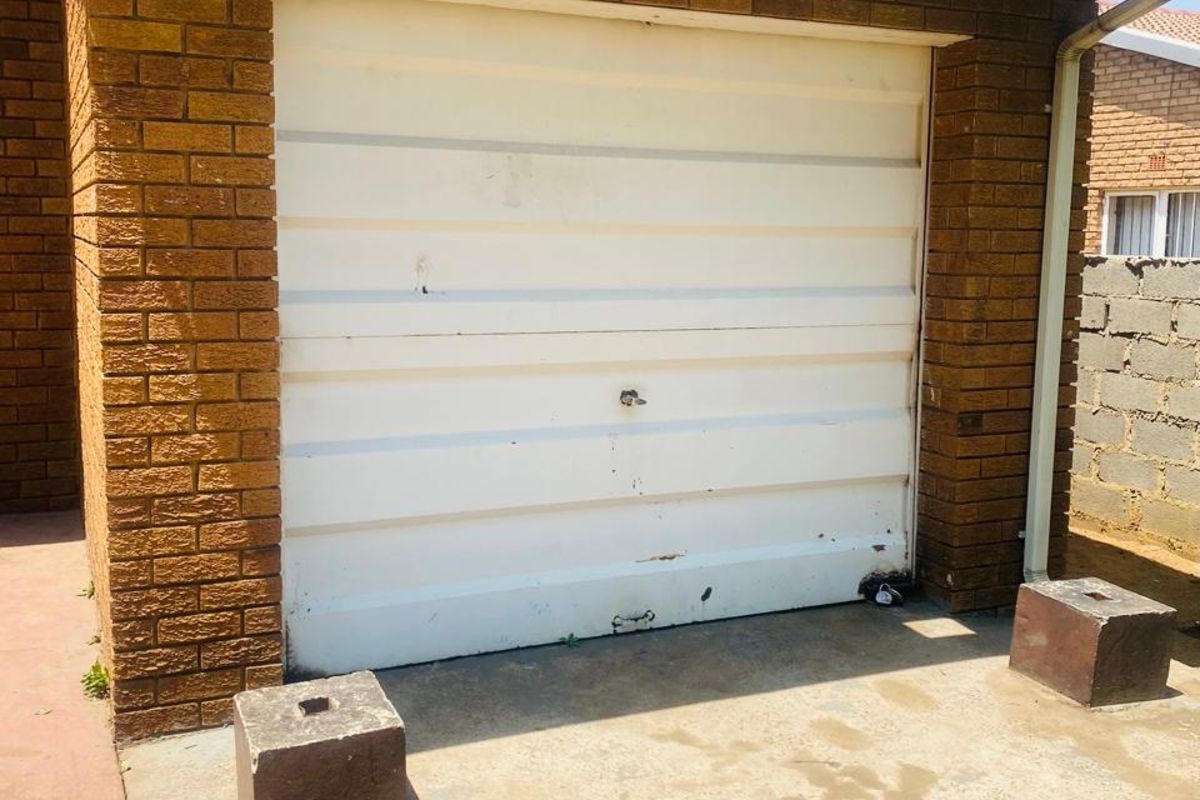 House For Sale in Reyno Ridge - Photo 4