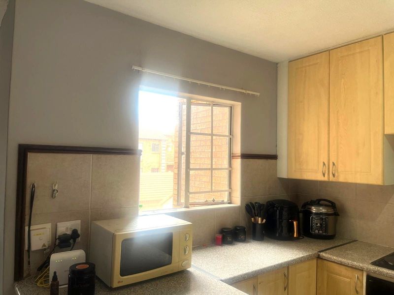 Apartment For Sale in Noordwyk - Photo 10