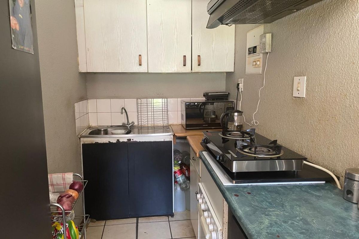 Apartment For Sale in Bloubosrand - Photo 4