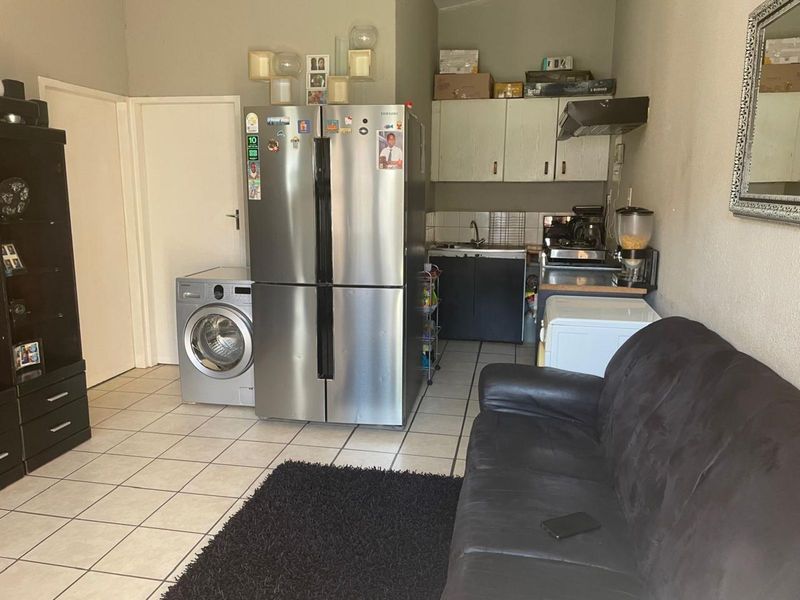 Apartment For Sale in Bloubosrand - Photo 3