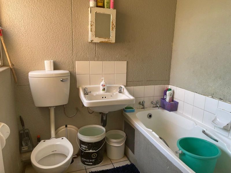 Apartment For Sale in Bloubosrand - Photo 5