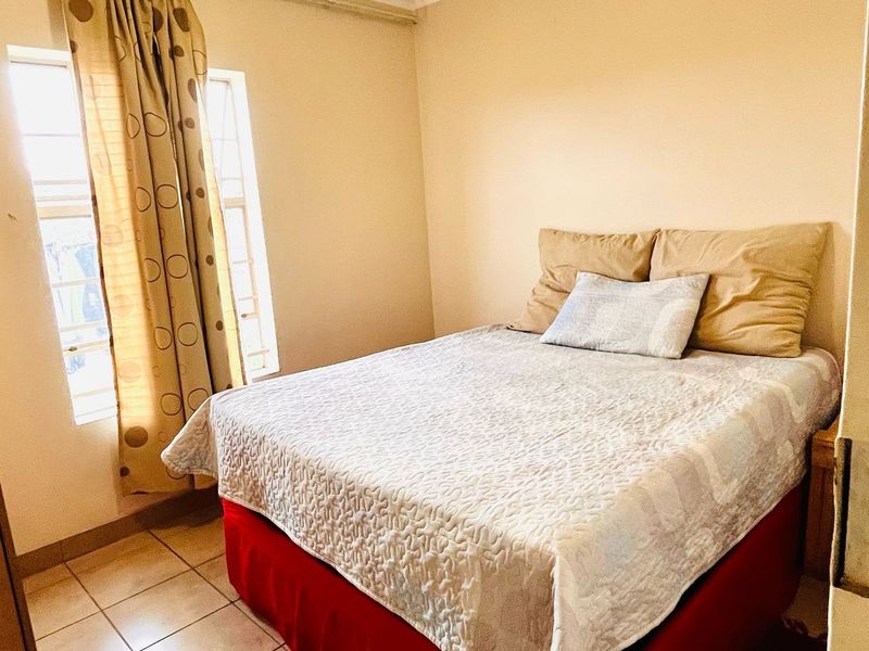 House For Sale in Thatch Hill Estate - Photo 8