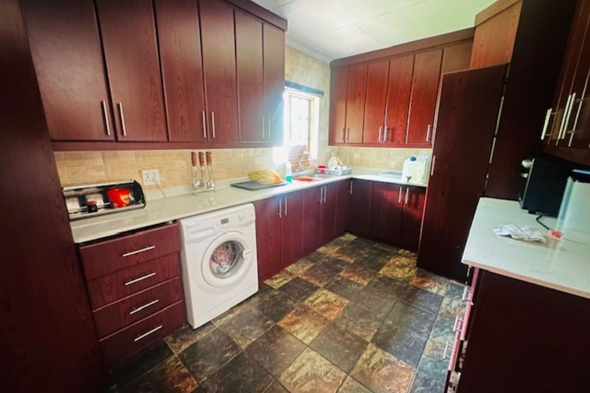 House For Sale in Cosmosrand - Photo 4