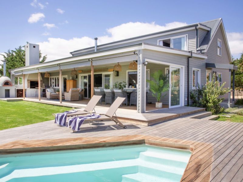 House For Sale in Theewaterskloof - Photo 7